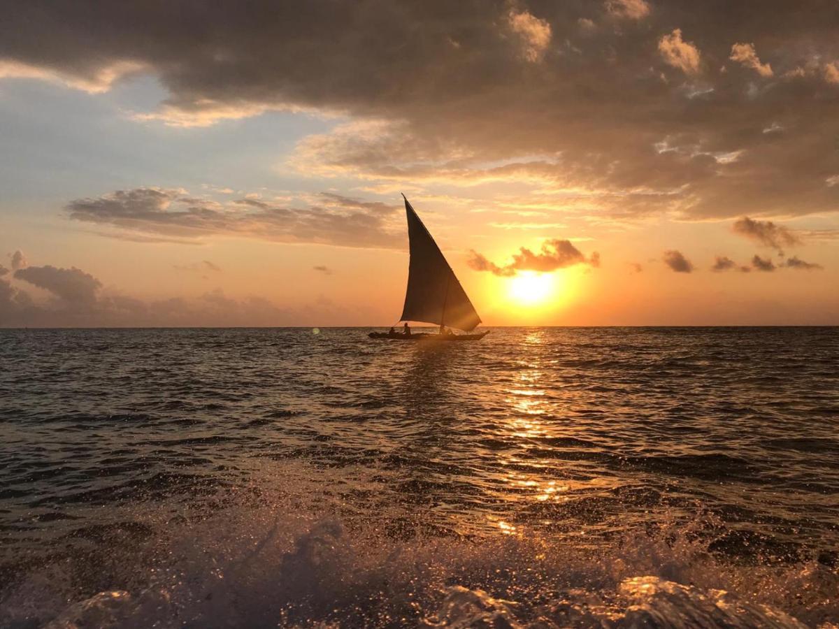 Bahari Pori Resort Pangani Luaran gambar