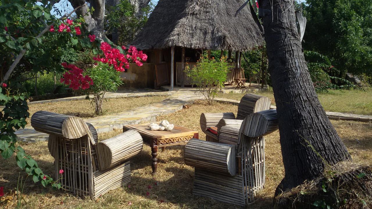Bahari Pori Resort Pangani Luaran gambar