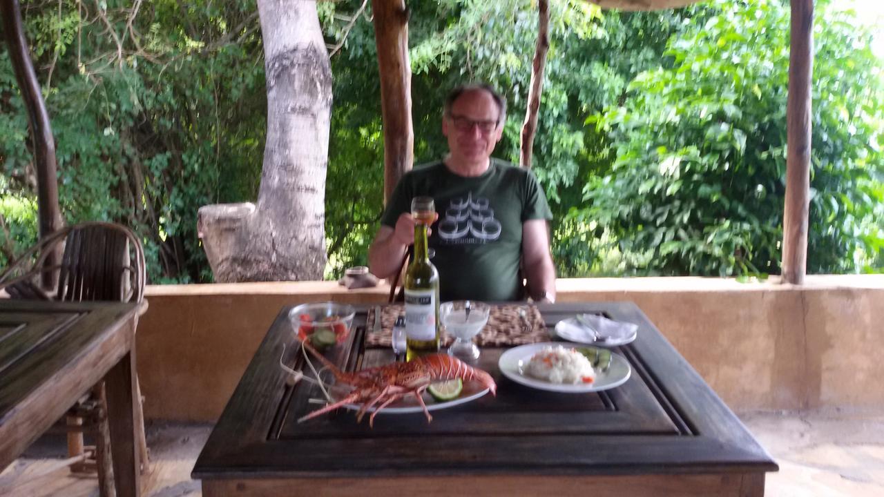 Bahari Pori Resort Pangani Luaran gambar