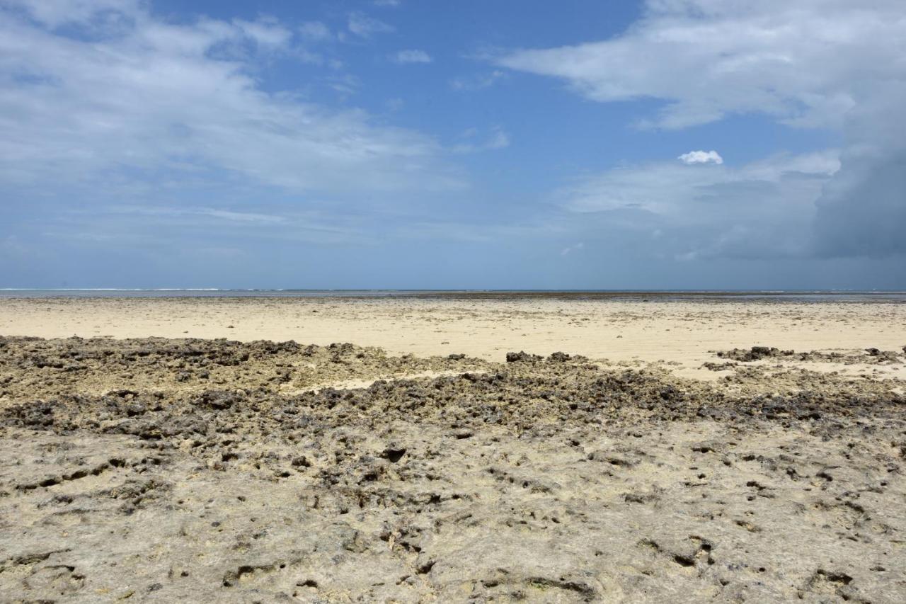 Bahari Pori Resort Pangani Luaran gambar